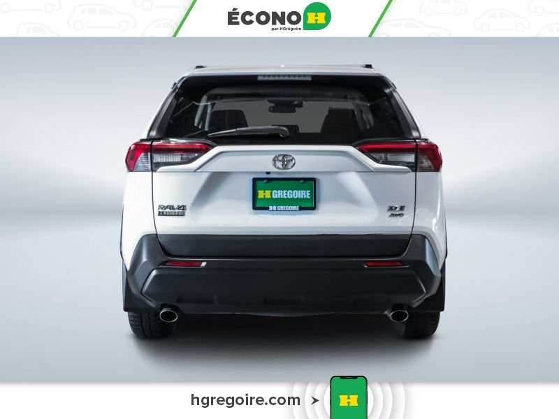 2019 Toyota Rav 4 White Laval - photo #6