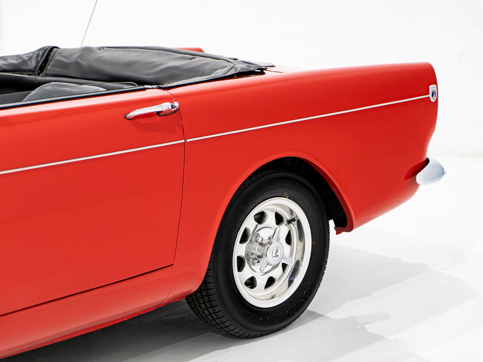 Sunbeam Tiger Unrestored with single repaint **PRIX EN USD** 1967 Rouge Montréal - photo #37