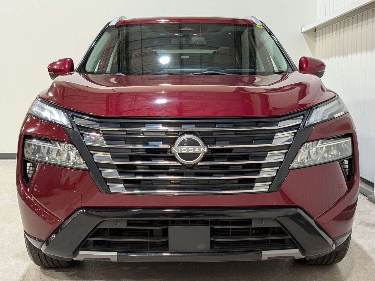 2024 Nissan Rogue AWD Platinum Red Val-David - photo #3