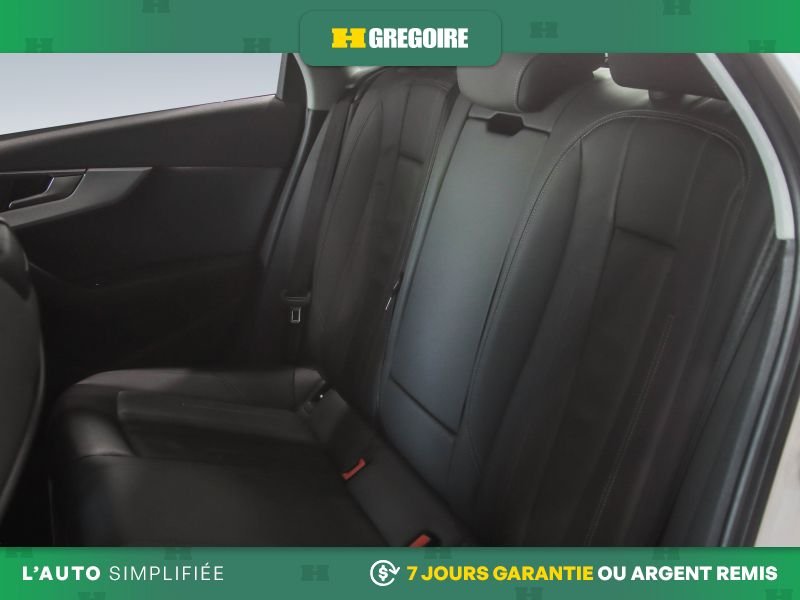 Audi A4 821431 | PROGRESSIVE AWD AUTO A/C CUIR TOIT NAV MAGS 2020 Blanc Laval - photo #24