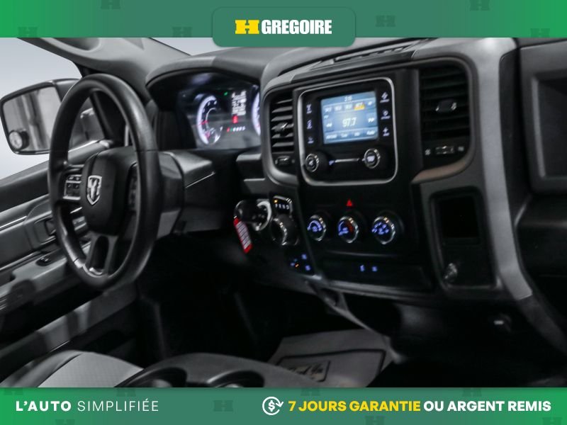 2020 Ram 1500 White Blainville - photo #19