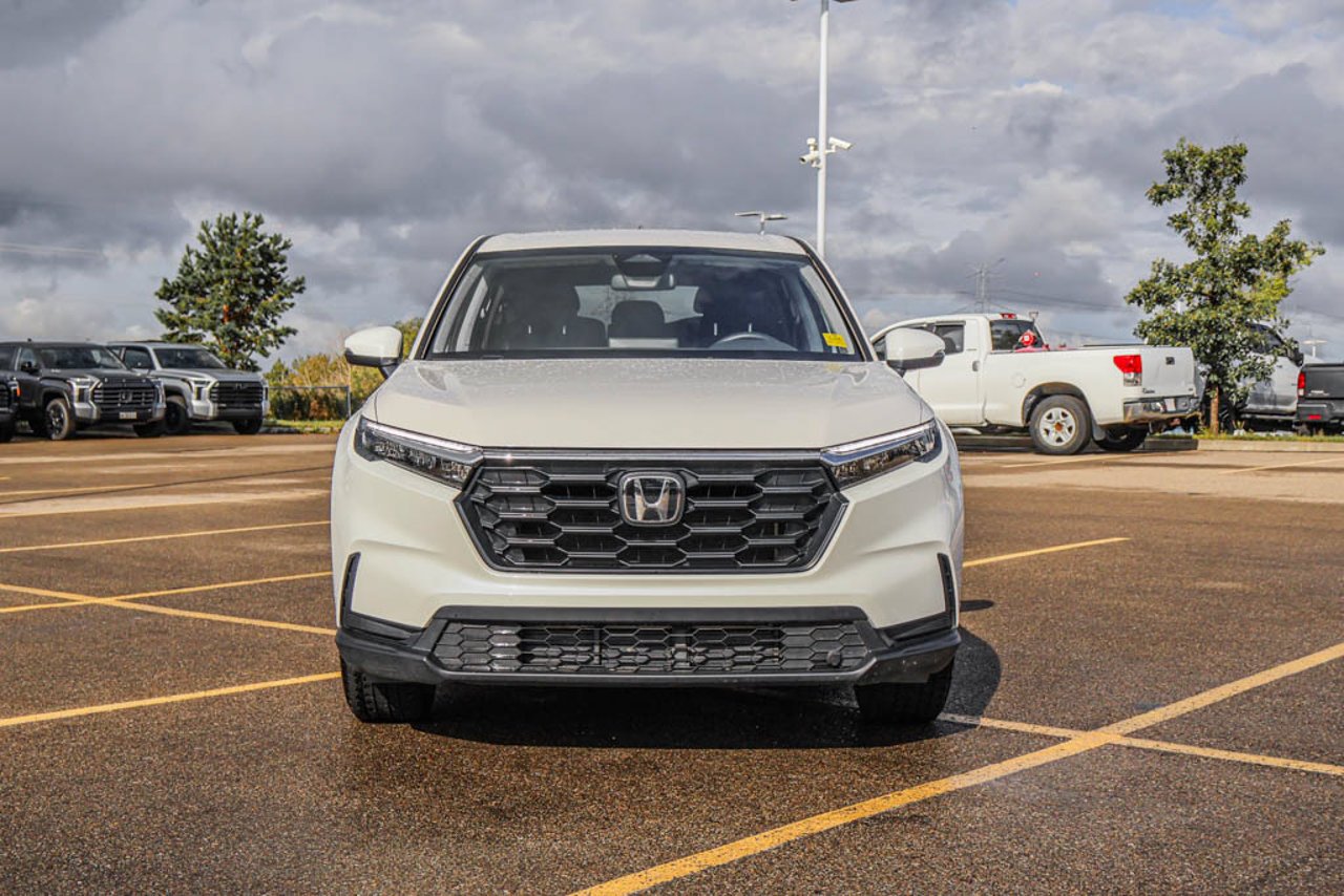 2025 Honda CR-V LX AWD White Sherwood Park - photo #2