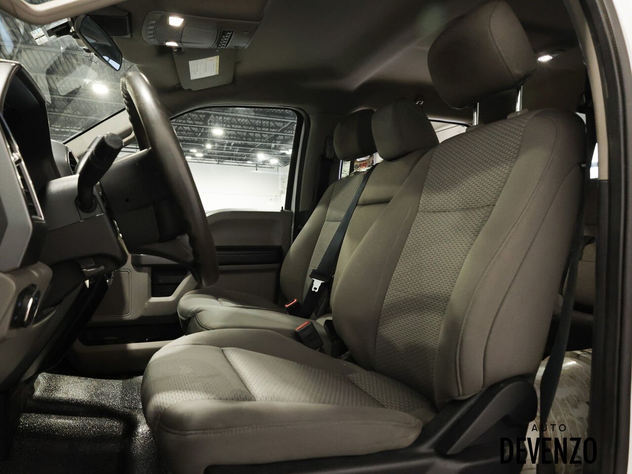 2020 Ford Super Duty F-450 DRW White Saint-Eustache - photo #13
