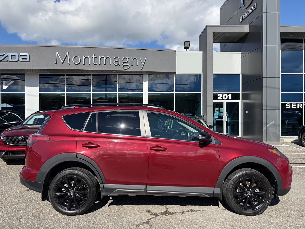 Toyota RAV4 XLE TI 2018 Rouge Montmagny - photo #3
