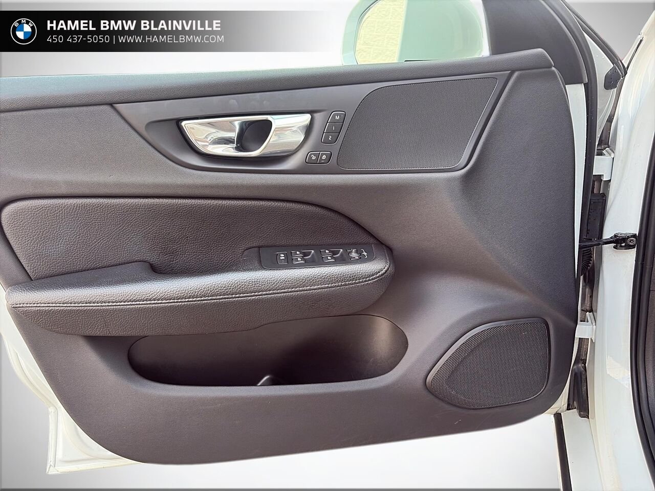 2020 Volvo V60 T6 Momentum TI White Blainville - photo #10
