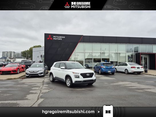 2025 Hyundai Venue Essential Bancs Chauffants Camera Carplay White