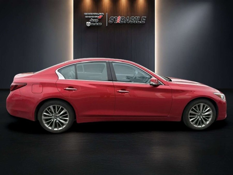 INFINITI Q50 LUXE AWD, CUIR, TOIT OUVRANT, AUDIO BOSE 2024 Rouge