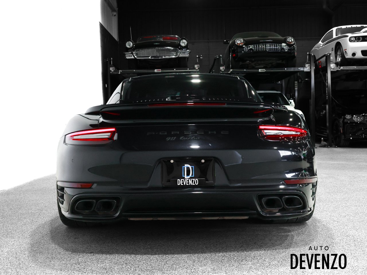2018 Porsche 911 Black Saint-Eustache - photo #3