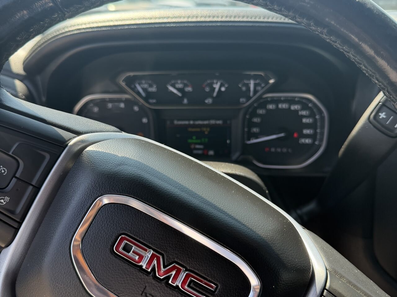 GMC SIERRA K1500 ELEVATION Elevation cabine multiplace 4RM 157 po 2021 Blanc Gatineau - photo #3