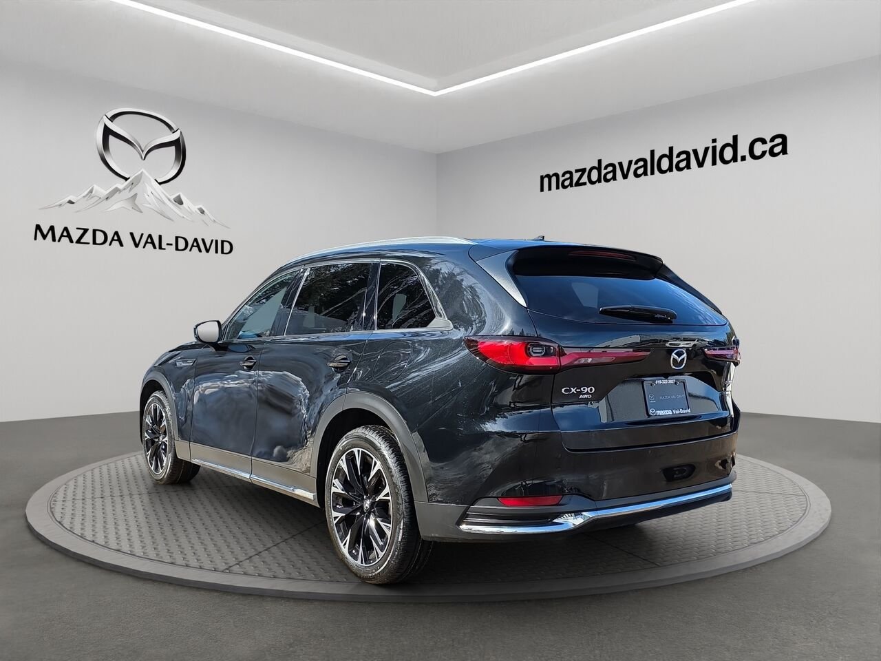 2026 Mazda CX-90 PHEV GT PHEV, toit pano, cuir, sièges ventilés Jet Black Mica Val-David - photo #15