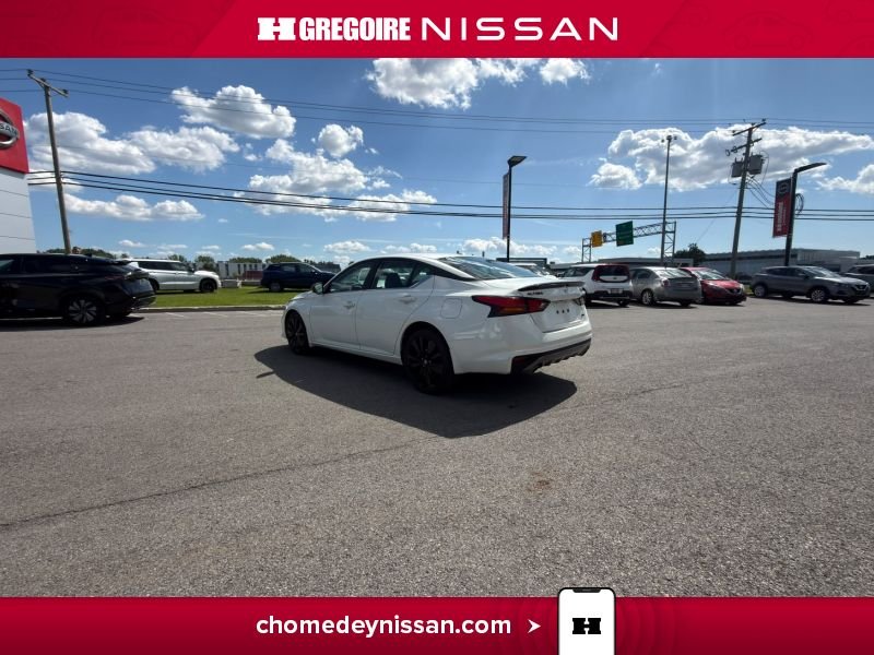 Nissan Altima CG7314 | 2.5 SR Midnight * AWD * Cuir * Carplay * Caméra 2022 Noir Laval - photo #7