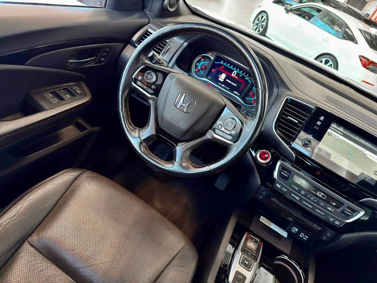 2022 Honda Pilot White Notre-Dame-des-Prairies - photo #20
