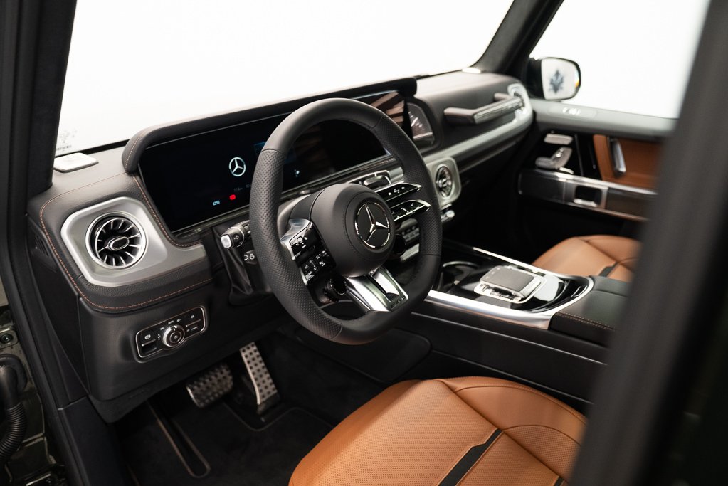 Mercedes-Benz Classe-G G 63 AMG 2027 Vert Kirkland - photo #9