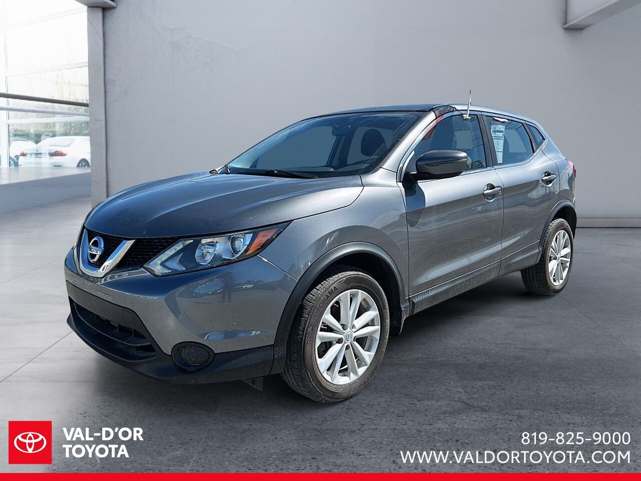 2018 Nissan Qashqai S TI CVT Grey Val-d'Or - photo #0