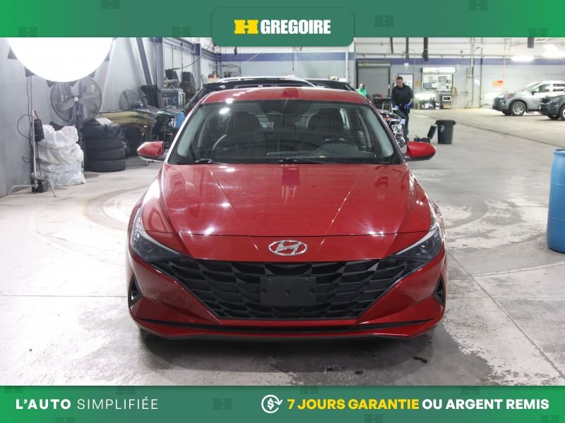 2021 Hyundai Elantra Red Blainville - photo #1