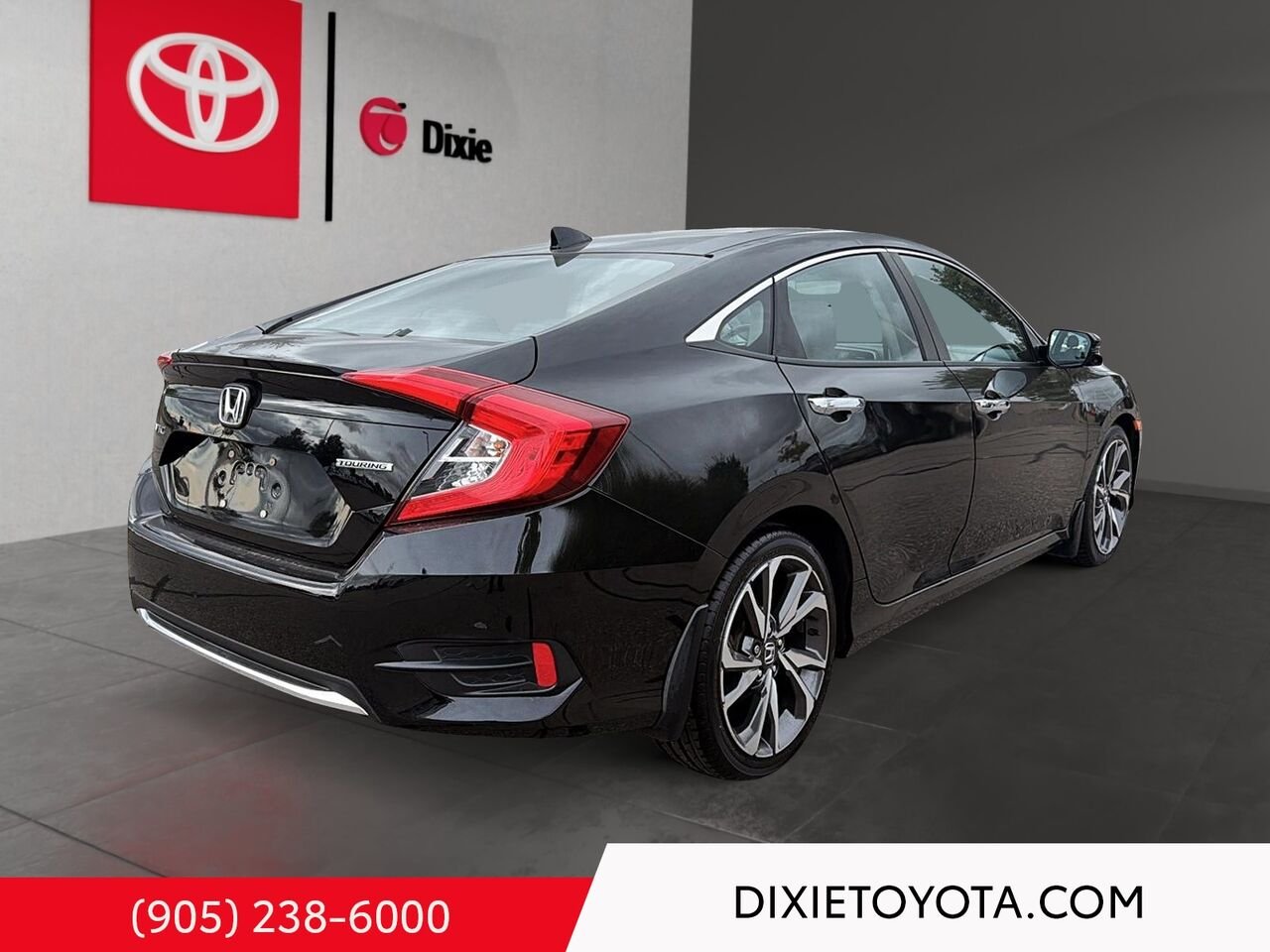 2019 Honda Civic Sedan TOURING CVT Black Mississauga - photo #3