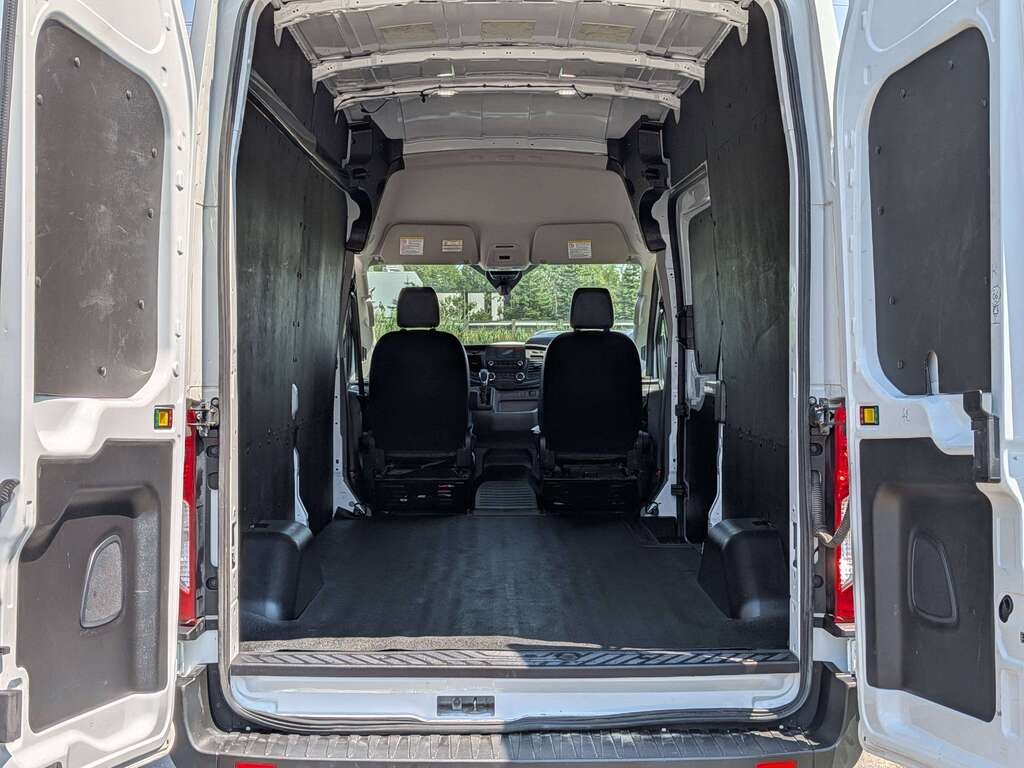 Ford Transit Cargo Van 2024 Blanc Val-David - photo #9