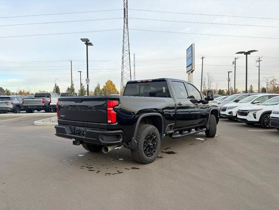 2024 Chevrolet Silverado 2500HD LTZ Plus Midnight Edition 6.6L Duramax Z71 | Power Sunroof Black
