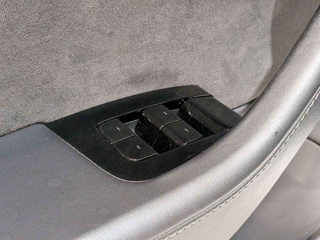 2019 Tesla Model 3 Standard Range Plus RWD White Val-David - photo #31