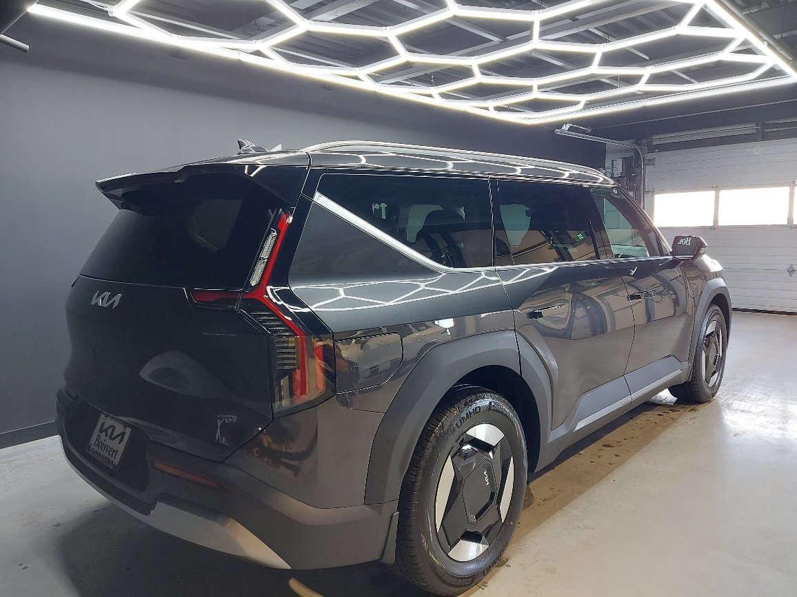 Kia EV9 2026 Panthère Métallisée Blainville - photo #3