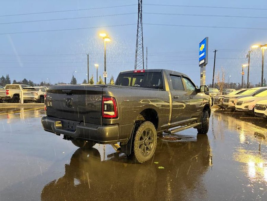 2020 Ram 2500 Big Horn Level 2 Night Edition 6.7L Cummins | Power Sunroof Grey