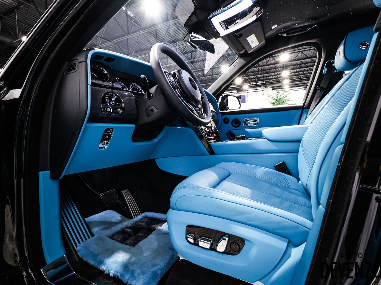 2023 Rolls-Royce Cullinan Blue Saint-Eustache - photo #16