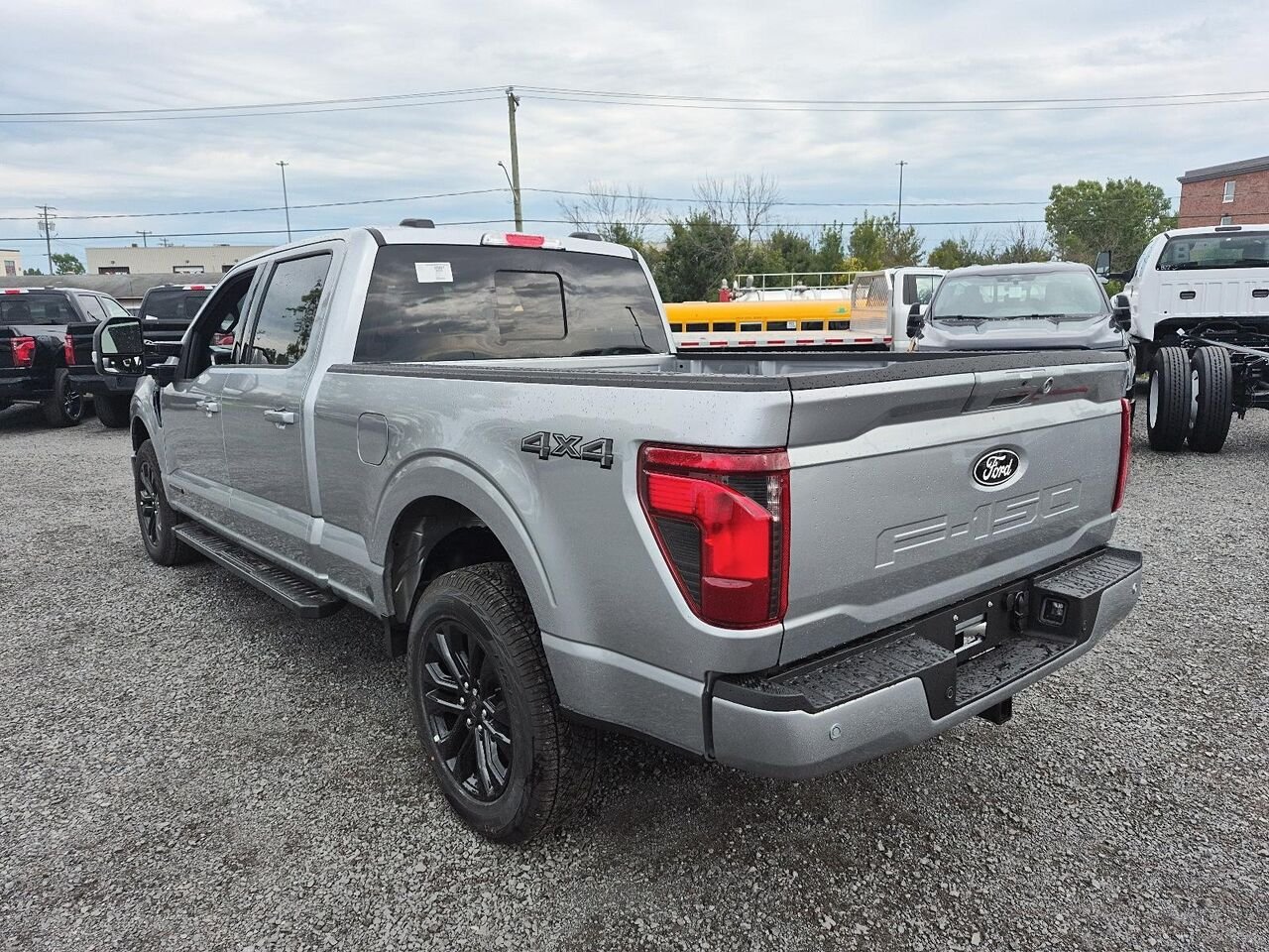 2026 Ford F-150 Iconic Silver Metallic Saint-Jérôme - photo #3