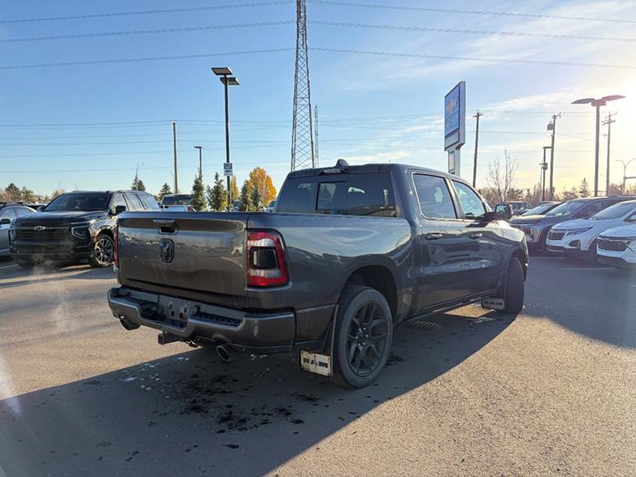 2021 Ram 1500 Sport 4x4 Crew Cab 5'7 Box Grey Sherwood Park - photo #4