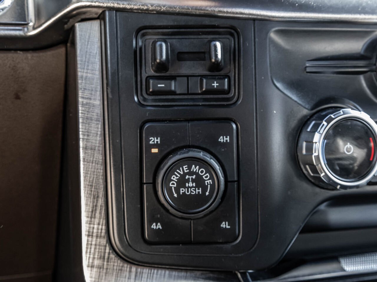 2022 Ford F-150 Red Sainte-Julienne - photo #22