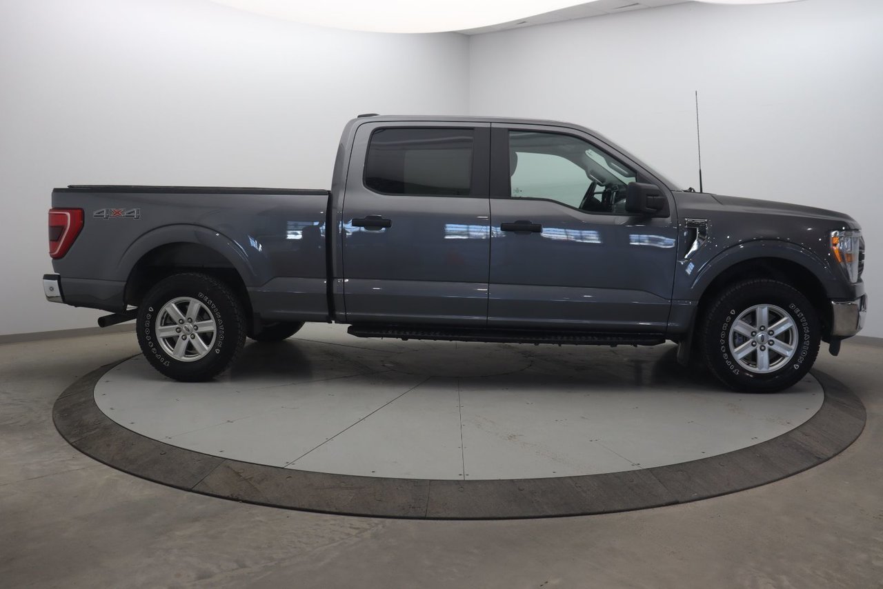 Ford F-150 NIV 1FTFW1E82NKF25554 2022 Gris Chicoutimi - photo #2