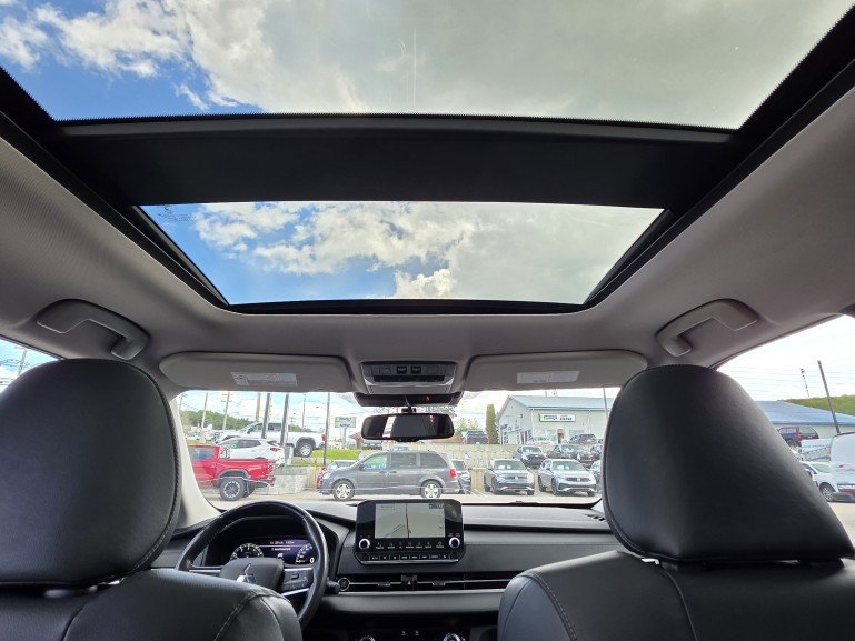 2022 Mitsubishi Outlander SE S-AWC White Mont-Laurier - photo #18