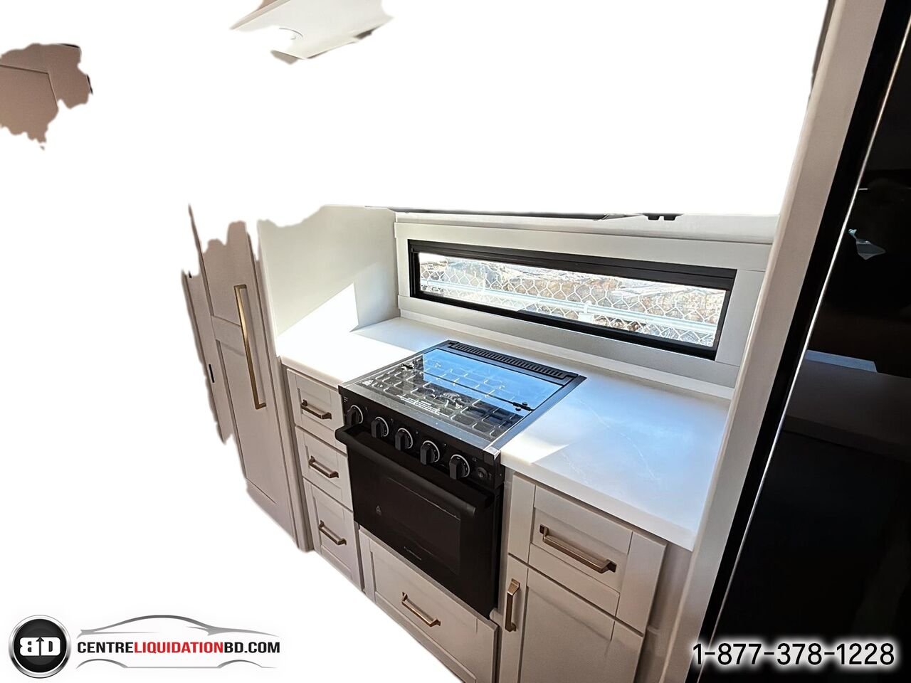 BRINKLEY Z295 | ACCOMODATION 2025 Blanc Granby - photo #17