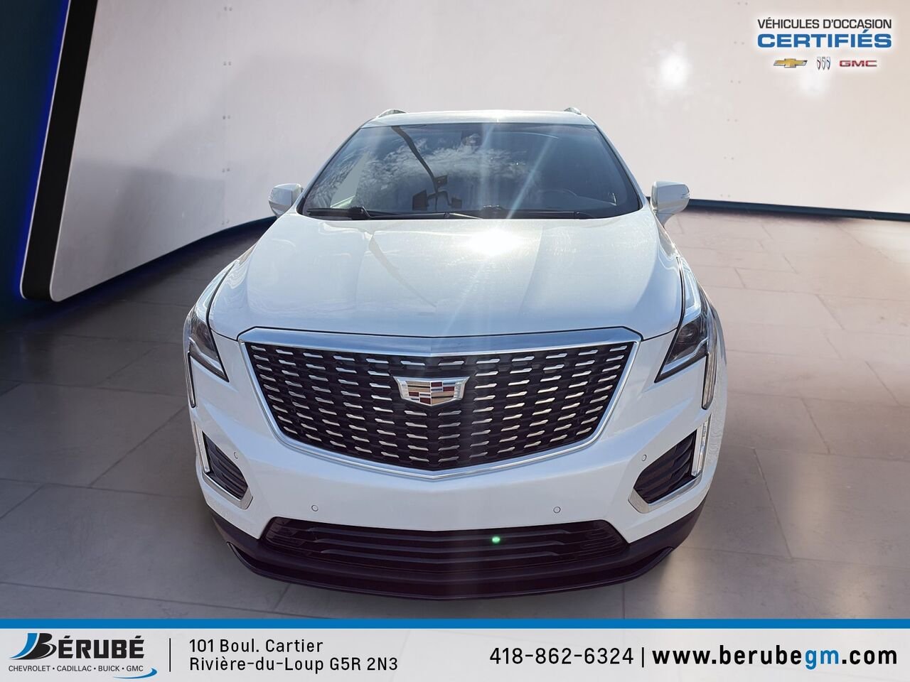 2022 CADILLAC XT5 AWD White Rivière-du-Loup - photo #1