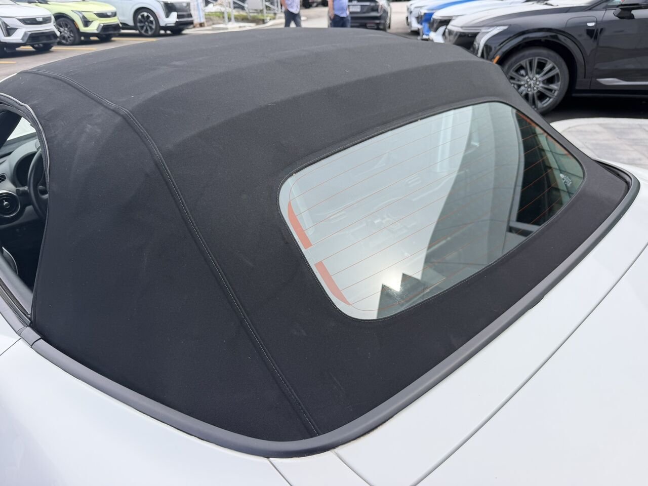 2017 FIAT 124 Spider LUSSO White Laval - photo #22