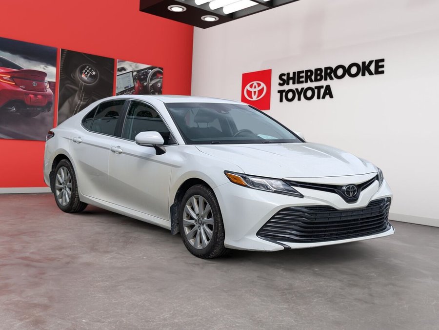 2018 Toyota Camry 2018 White