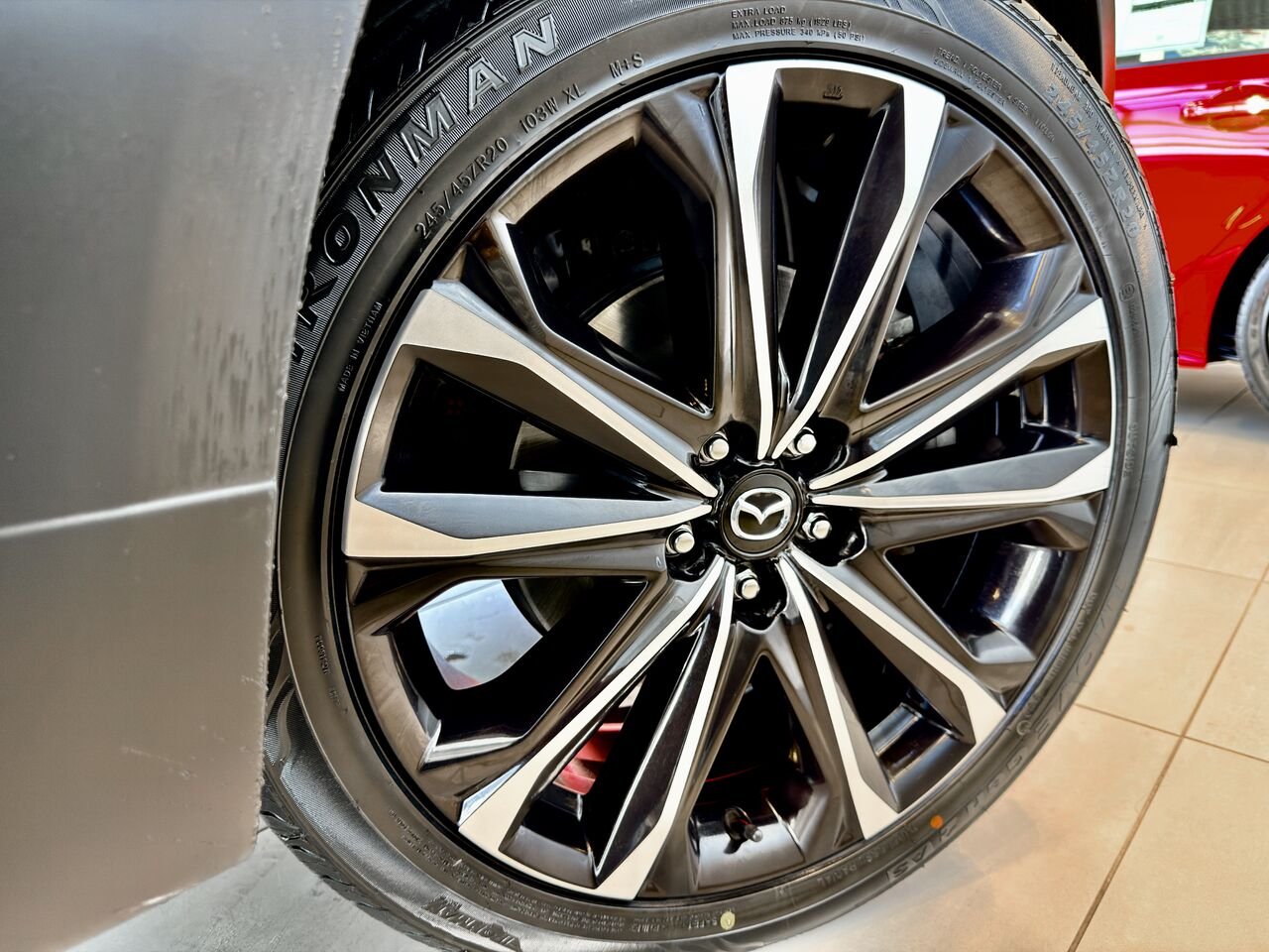 2023 Mazda CX-50 Black Notre-Dame-des-Prairies - photo #12