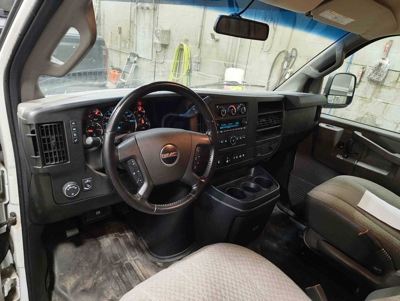 2021 GMC Savana Cargo Van RWD 2500 155 White Sherwood Park - photo #6