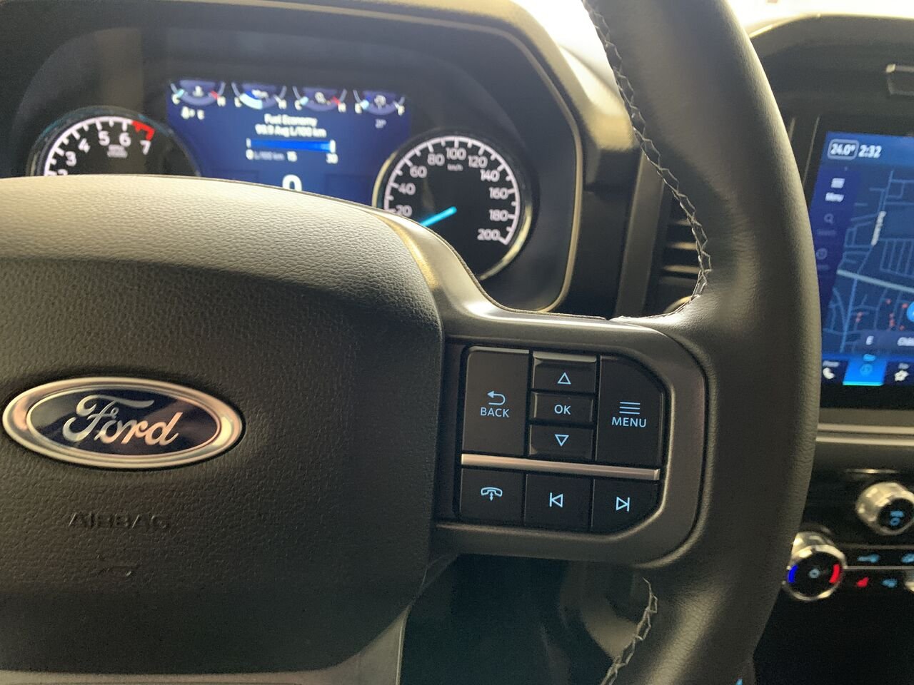 2023 Ford F-150 SUPERCREW XLT SPORT White Saint-Eustache - photo #36