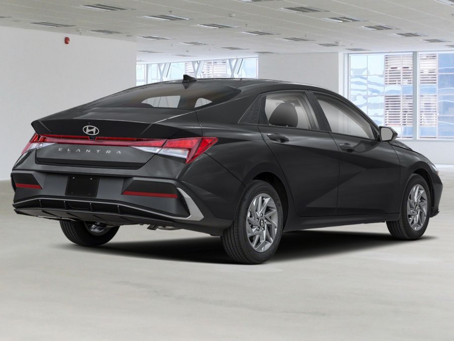 2026 HYUNDAI Elantra 2026 Abyss Black