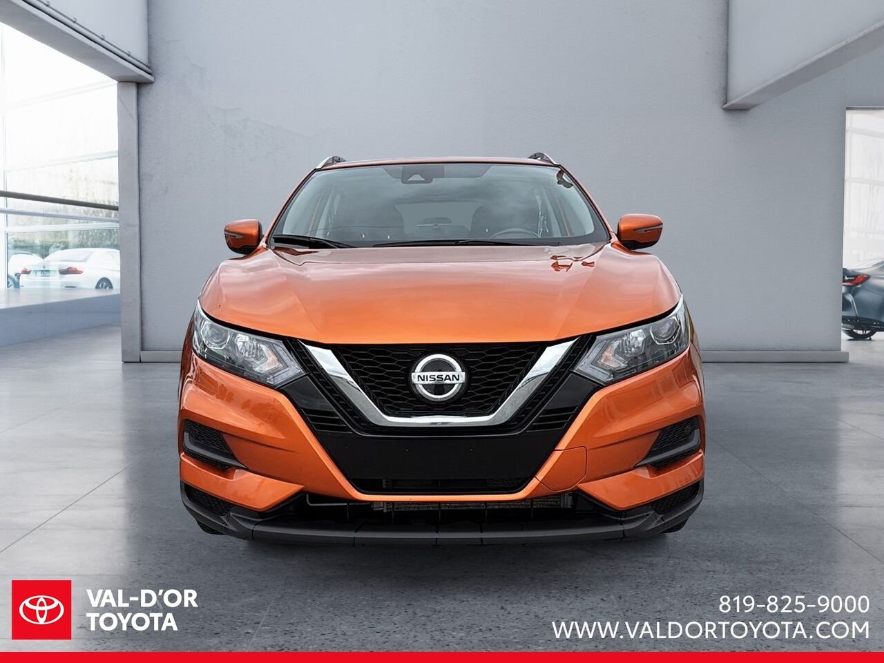 2023 Nissan Qashqai SV Orange Val-d'Or - photo #1