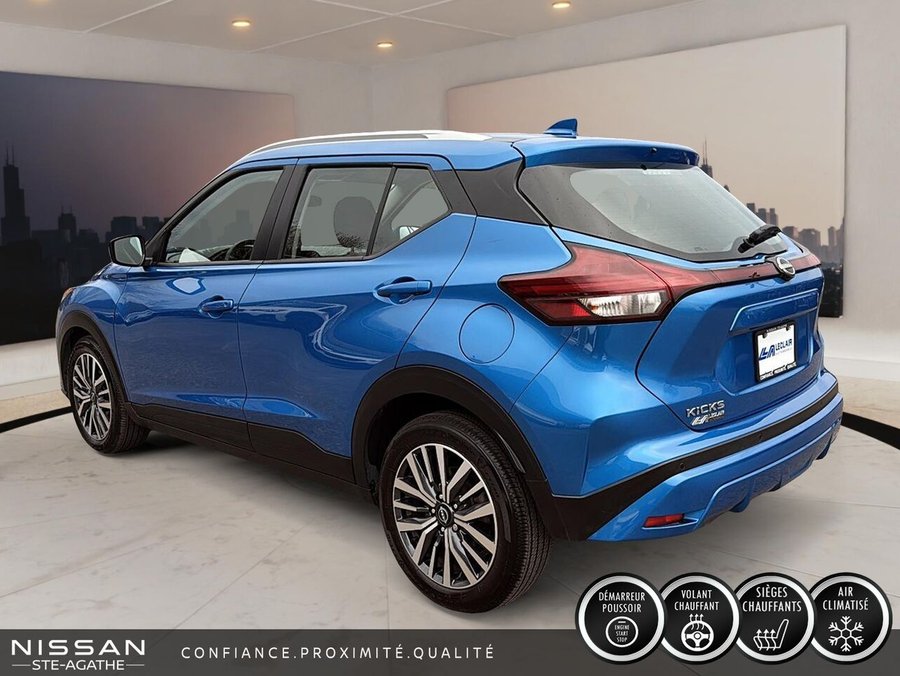 Nissan Kicks Play SV | 1 PROPRIÉTAIRE | JAMAIS ACCIDENTÉ | BANCS CHAUFFANTS | VOLANT CHAUFFANT 2025 Bleu