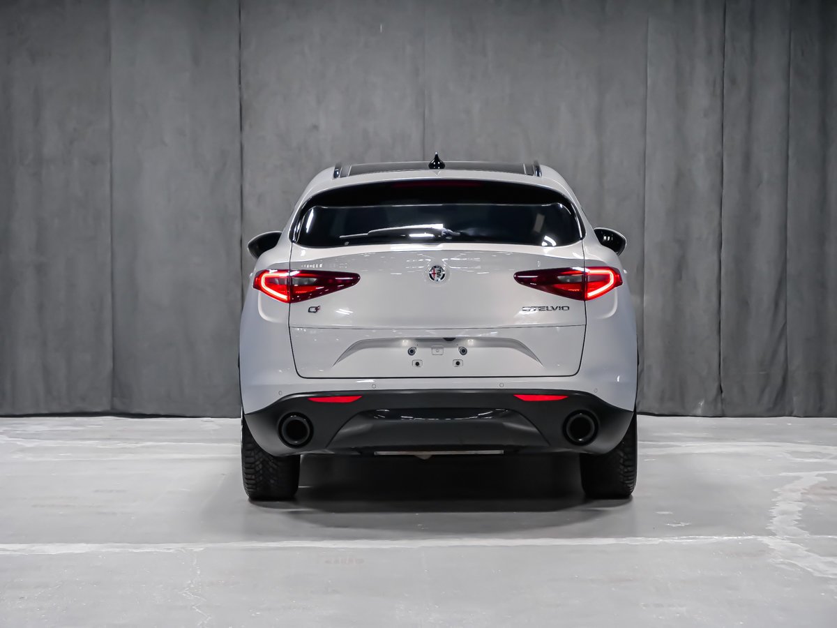 2023 Alfa Romeo Stelvio Sprint Grey Montreal - photo #4