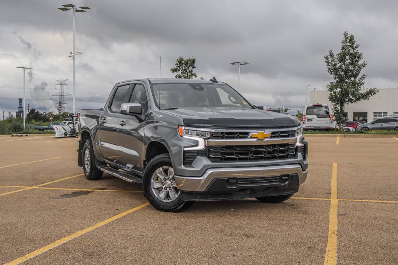 2023 Chevrolet Silverado 1500 4WD Crew Cab 147 LT Grey Sherwood Park - photo #1