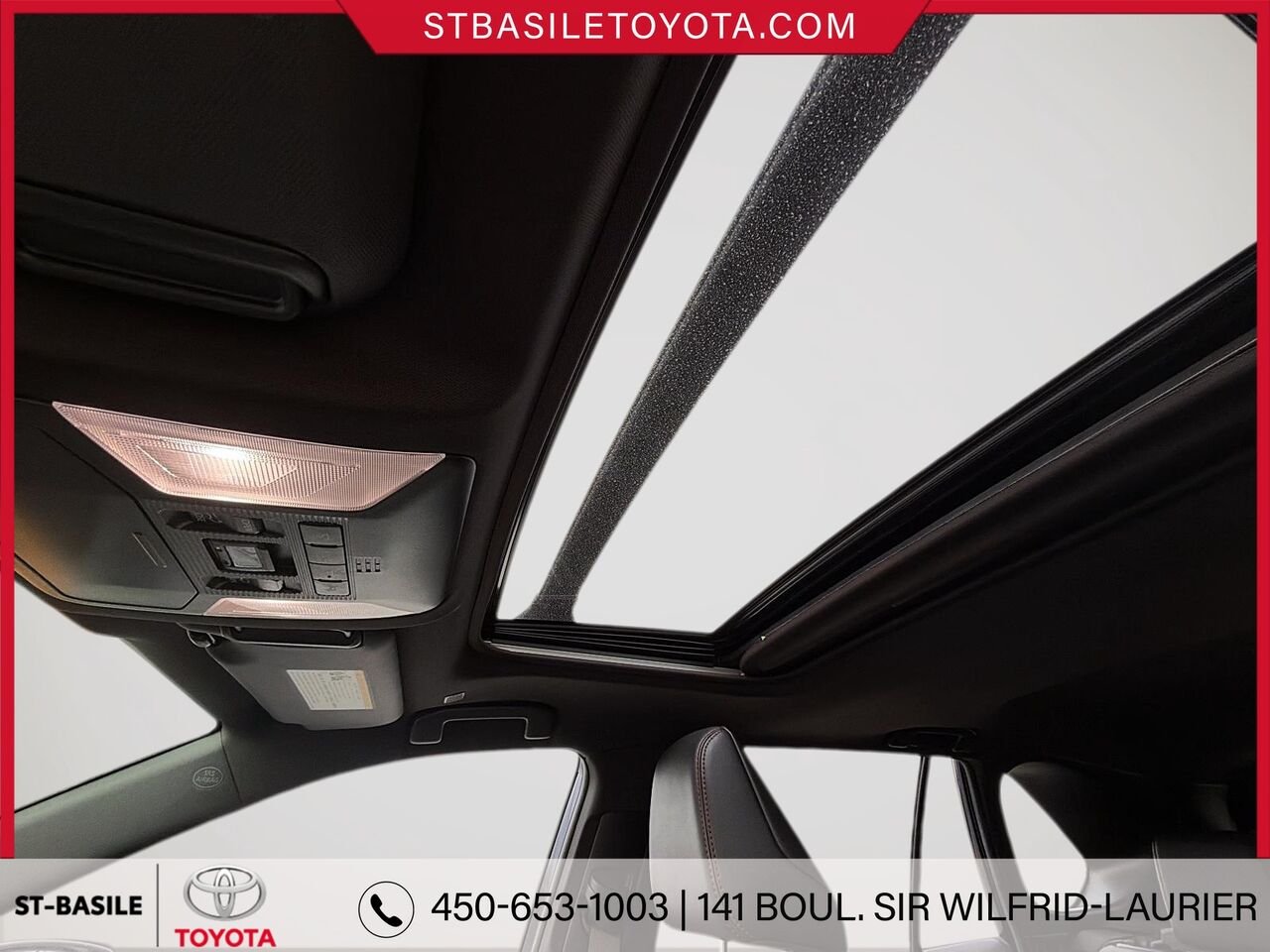 TOYOTA RAV4 PRIME 2023 Bleu Saint-Basile-le-Grand - photo #18