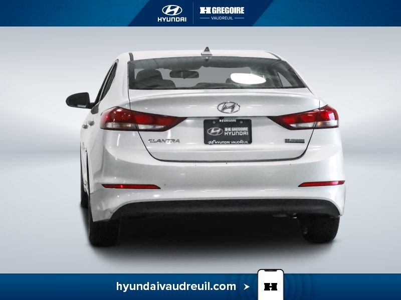 2017 Hyundai Elantra Grey Vaudreuil-Dorion - photo #7
