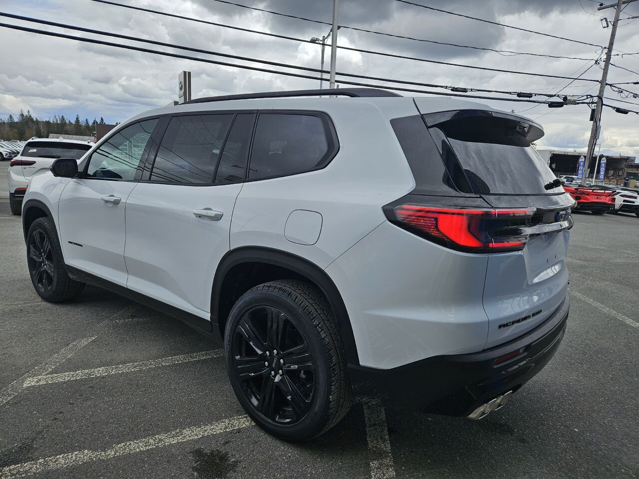 2026 GMC Acadia Élévation 4 portes TI SUMMIT WHITE Thetford Mines - photo #5