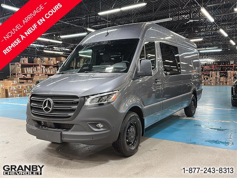 2025 Mercedes-Benz Sprinter fourgonnette utilitaire 2500 4 cyl. en ligne diesel toit surélevé 170 po Grey