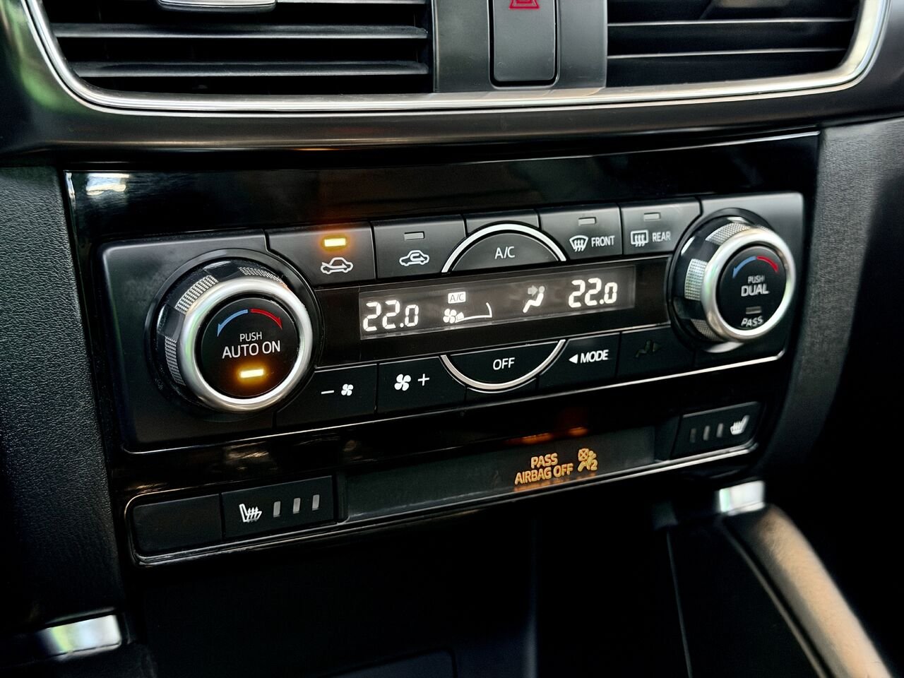 2016 Mazda CX-5 White Notre-Dame-des-Prairies - photo #28