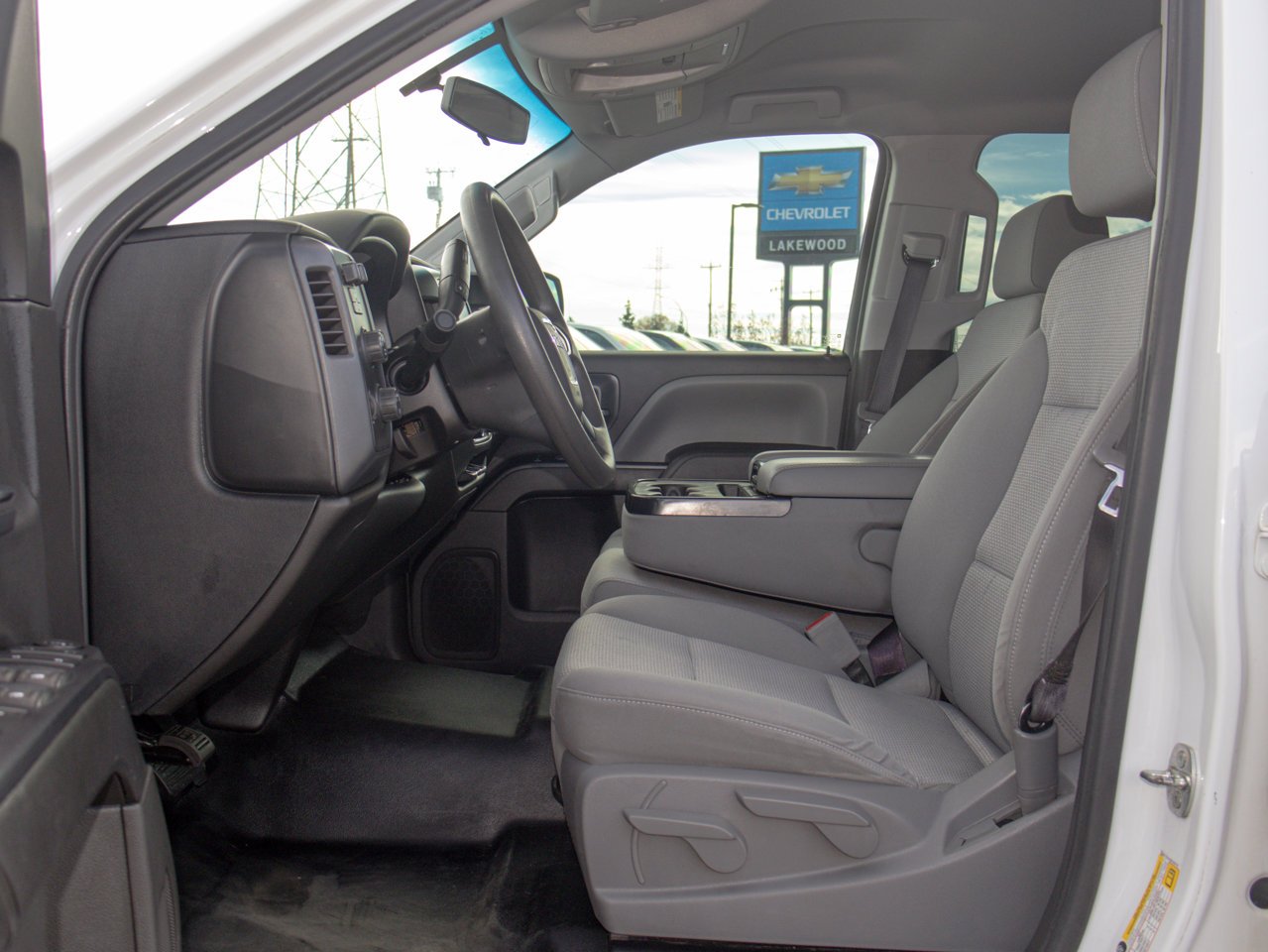 2017 GMC Sierra 1500 4WD Crew Cab 143.5 White Sherwood Park - photo #16