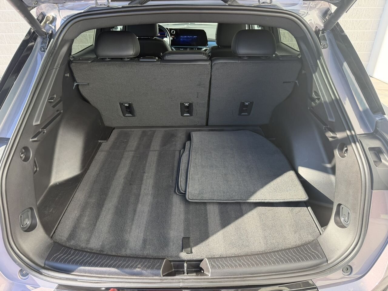 Chevrolet Equinox EV 2LT AWD 2024 Gris Laval - photo #14